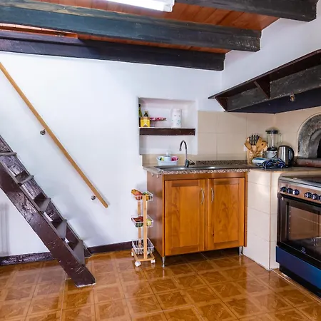 Feriehus Sleep Among The Bananas! Rustic With Trails At Your Doorstep *
